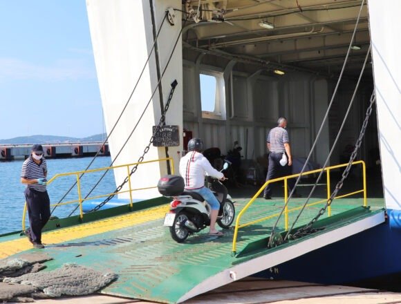 Inovacija u pomorskom prijevozu: Iz Rijeke uskoro na Cres katamarom na vodik – evo zašto taj otok Inovacija u pomorskom prijevozu: Iz Rijeke uskoro na Cres katamarom na vodik – evo zašto taj otok
