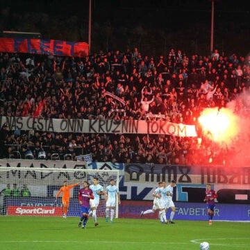 Riječani proslavili novu titulu na prepunom Korzu uz Thompsonov hit “Ako ne znaš što je bilo” – ludnica