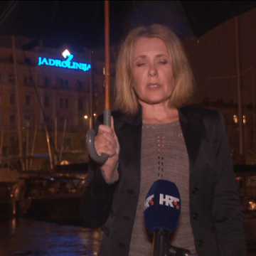 Novinarka  HRT-a pala u nesvijest za vrijeme javljanja u Dnevnik: Čini se kako je kolegici Mireli iz Rijeke pozlilo