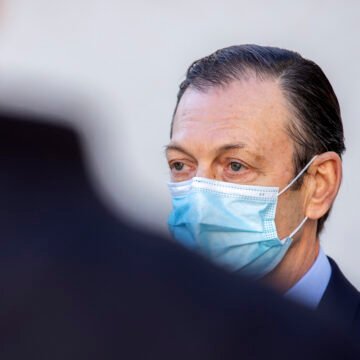 Heroj doktor Meštrović otkrio kako ga je Beroš pritiskao da kupi uređaj od Petračeve tvrtke: Poslao nam je poruku preko tajnice