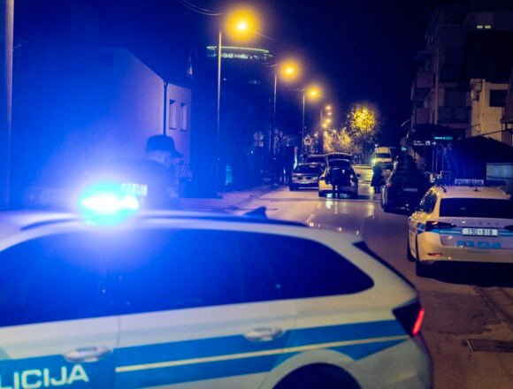 Uskok u akciji: Uhićenja u Zagrebu zbog afere Hipodrom. Korupcija i zločinačko udruženje Uskok u akciji: Uhićenja u Zagrebu zbog afere Hipodrom. Korupcija i zločinačko udruženje