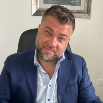 Tko je Saša Pozder koji je trgovao s ministom Berošem: Obećao sam sebi da ću jednog dana živjeti u Srbiji