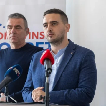 Penava potvrdio za Teleskop: Kandidat Domovinskog pokreta Slavko Grgić postao je novi gradonačelnik Otoka