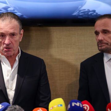 Tomašević objavio da je Nobilo osnovao stranku: Hoće li u njoj angažirati i svog klijenta Nikicu Jelavića