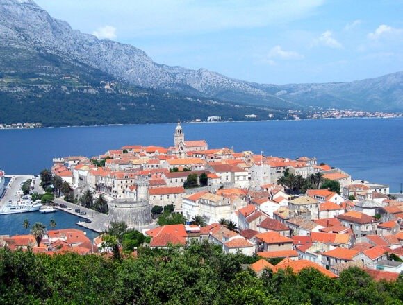 Na ovom hrvatskom otoku ostavila tek rođenu bebu u košari kraj kuće – majka je strana radnica