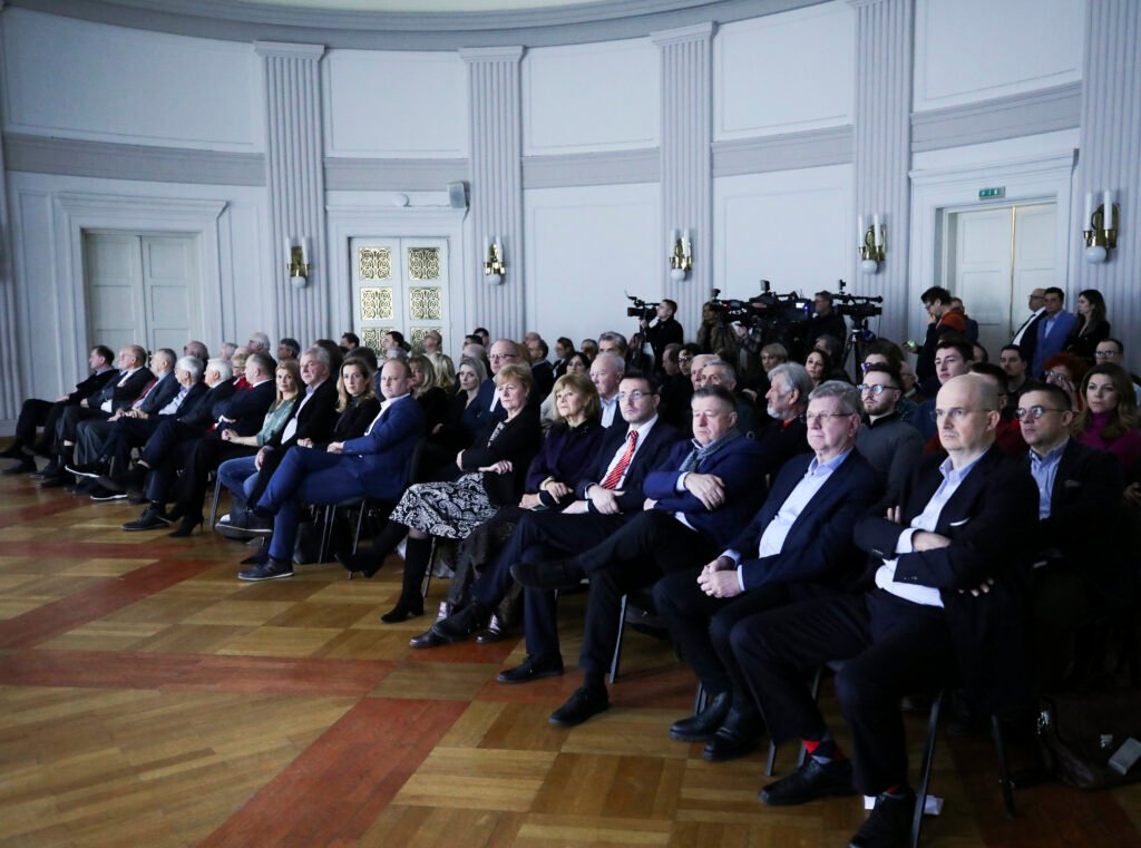 U ZAGREBU SE SASTALI HRVATSKI I SLOVENSKI KOMUNISTI: Je li "hrvatski komunist" Stanko Stojčević bio u dosluhu sa Slobodanom Miloševićem?, fotografija