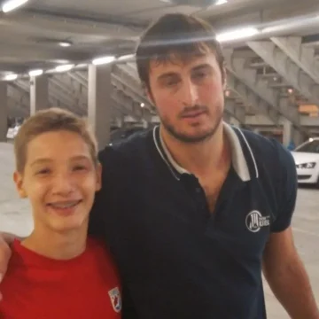 NEVJEROJATNA PRIČA: Ovaj veseli dječačić je prije deset godina tražio fotografiju s  Duvnjakom, a danas je heroj nacije
