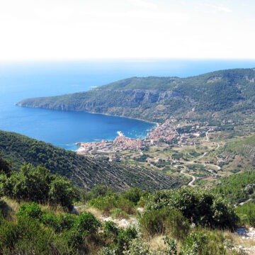 Posao na otoku: Za dva tjedna rada neto plaća 1550 eura – plaćen smještaj, topli obrok… pa, gdje to još ima