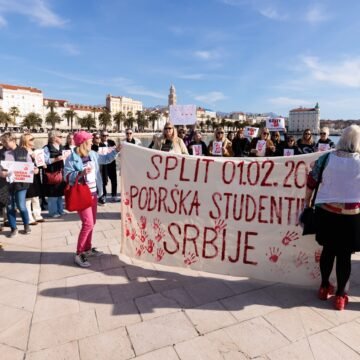 Hrvatski logoraši ogorčeni: Ne podržavamo skupove podrške studentima u Srbiji. Još će pomisliti  Hrvatska stojimo iza rušenja Vučića