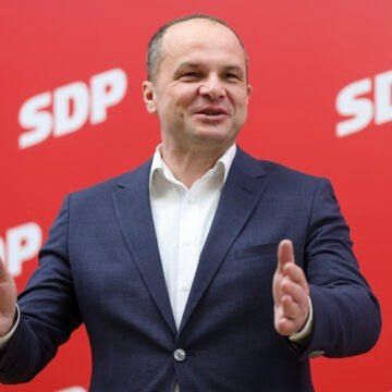 Ugledna novinarka razotkrila Sinišu Hajdaša Dončića: Ne može se oprati od SDP-ove katastrofe u Rijeci. Sve je znao