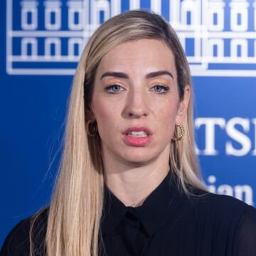 VIDEO: Obračuni u Istri: Netko je objavio lažni, razgolićeni video SDP-ove kandidatkinje za županicu. Ona im nije ostala dužna