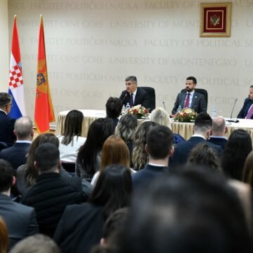 Milanović osvojio Crnogorce citirajući Njegoša: Hrvati iz susjedne države se požalili na izjave četnika Kneževića koji širi antihrvatsku histeriju