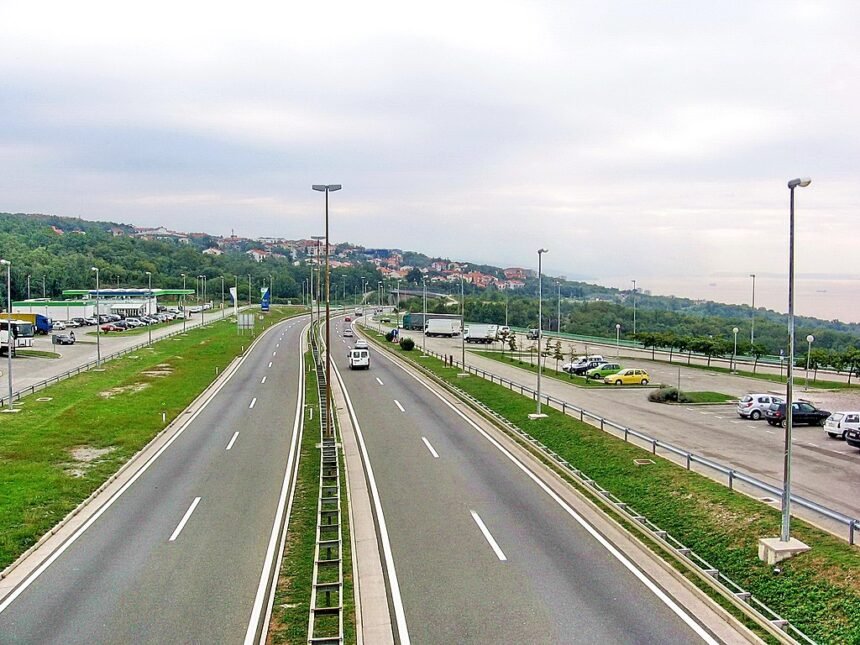 Otvorene ponude za izgradnju dijela autoceste od Rijeke prema Senju. Očekivano, Kinezi najjeftiniji – ovo su iznosi