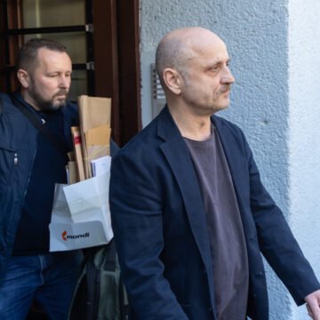 Rezignirani Mile Kekin nakon uhićenja: Koristi me se za napad na zagrebačku vlast