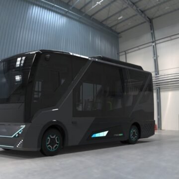 Hrvatska pamet, EU novac: Tvrtka iz Istre proizvela električni minibus za javni prijevoz u manjim gradovima – impresivno