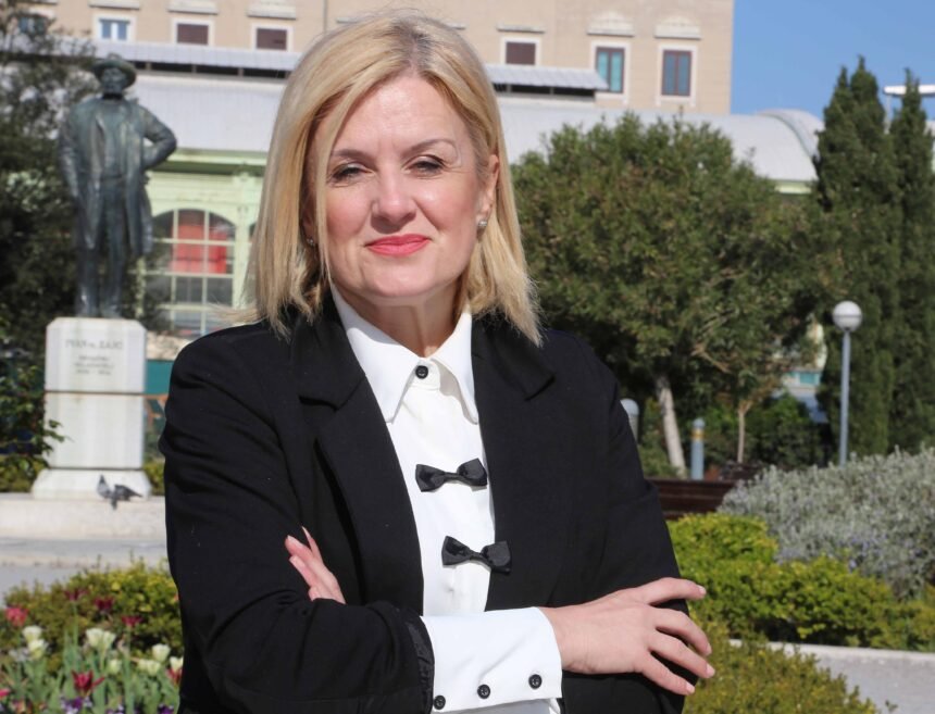 BITKA ZA RIJEKU: SDP-ovka Krpan u defenzivi i sprema se za poraz, aktualni gradonačelnik Filipović želi skupo prodati kožu, a pobjeda se smiješi Ivi Rinčić