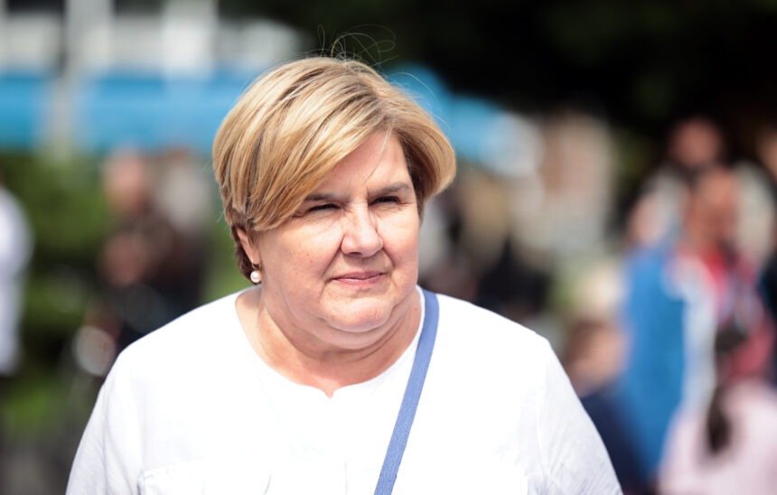 Željka Markić oštro prekorila ministra: Mislite li da bi bilo bolje da je 10-dnevna djevojčica završila u kanti za smeće?