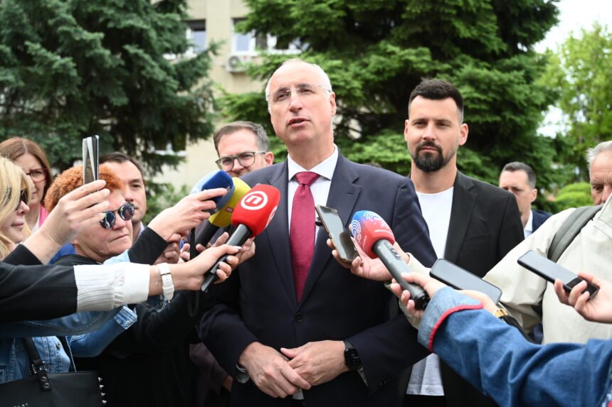 Šuta smirio Puljka: Aktualni gradonačelnik više ne vodi onako agresivnu kampanju koja mu se vratila kao bumerang