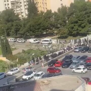 VIDEO: Masovna tučnjava u Splitu: Sukobili se Torcida i Boysi