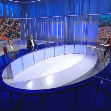 Marija Selak Raspudić nervoznom i nesigurnom Tomaševiću: Čuvali su vas kao bjeloglavog supa