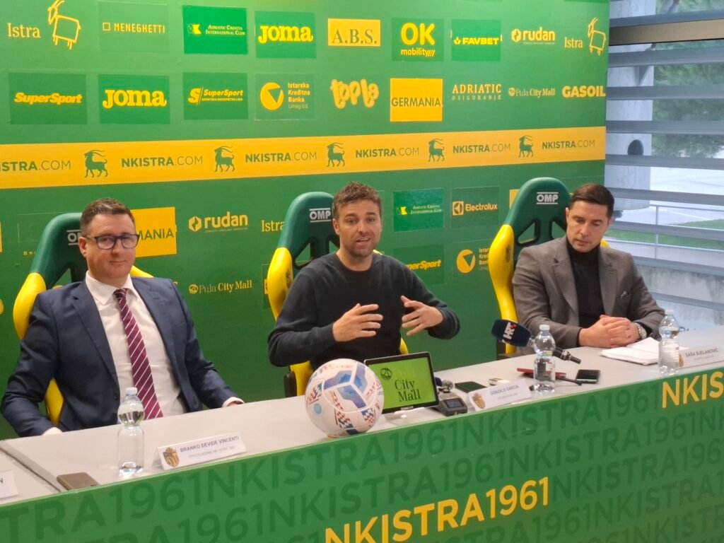 Hajduk konačno ima pravog trenera: Hoće li to biti dovoljno za titulu?, fotografija