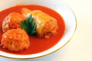 Znamo, ovo jelo obožavate: Ovo je recept za one koji ih vole mekane, aromatične i u bogatom umaku - isprobajte, fotografija