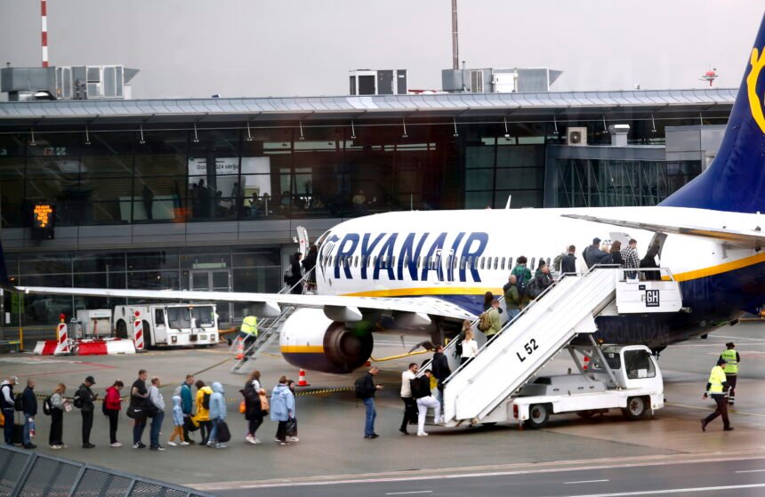 Dvojica muškaraca se potukla u Ryanairovom avionu koji je poletio iz Zagreba: Što se dogodilo?