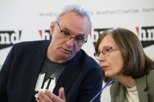 Socijalistički pristup: Sutra prestaje s radon privatni radio Nacional, a Zrinka Vrabec Mojzeš, Hrvoje Zovko i Drago Hedl optužuju Vladu, fotografija