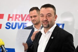 "CAJKA" KOALICIJA: Ada za narodnjake spojila Pavličeka i Milakovića?, fotografija