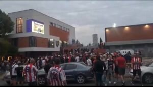 Sukob u Beogradu: Krvavih ima na sve strane, fotografija