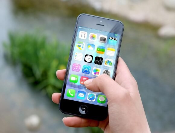 Treba li i Hrvatska? Ova zemlja prva na svijetu zabranjuje djeci korištenje YouTubea – ovo je razlog Treba li i Hrvatska? Ova zemlja prva na svijetu zabranjuje djeci korištenje YouTubea – ovo je razlog