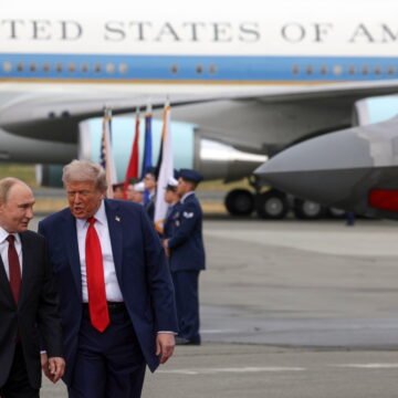 Trump ponižava saveznike, a diktatorima prostire crveni tepih: Što poručuje njegov odnos prema Putinu