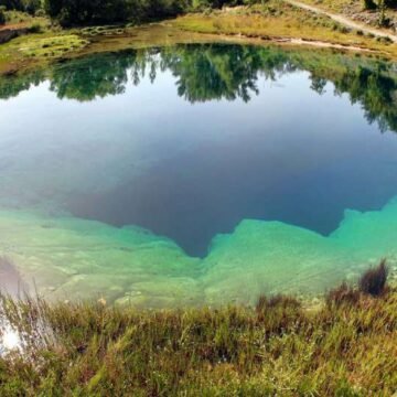 ‘Plavo oko’: Ovo je tajanstveni izvor najdulje dalmatinske rijeke, ronioci išli do 115 metara dubine – ali tu nije kraj…